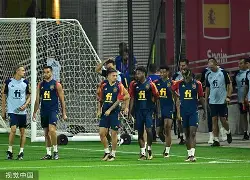 亚博体育在线登录-清晨体能课后，布莱顿外线爆发备战NBA常规赛，气氛紧张，赛程密集仍需轮换