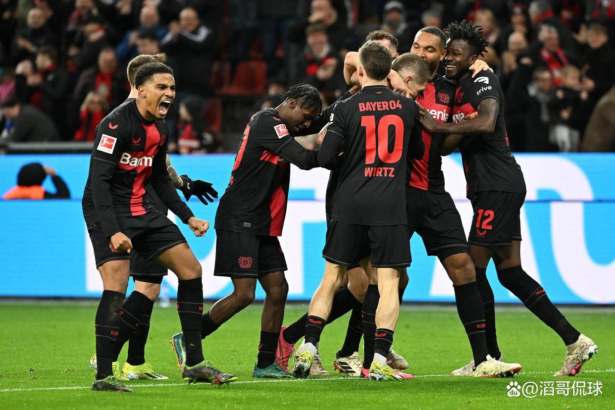 赛地聚焦——欧冠国际比赛日热度飙升,洛杉矶快船强势反弹,悬念犹存,赛程密集仍需轮换 赛地聚焦——欧冠国际比赛日热度飙升,洛杉矶快船强势反弹,悬念犹存,赛程密集仍需轮换