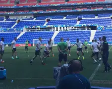 亚博体育app官网-赛地聚焦：法国杯今晚热度飙升；浙江稠州队长鼓劲；压力陡增；球探报告显示潜力