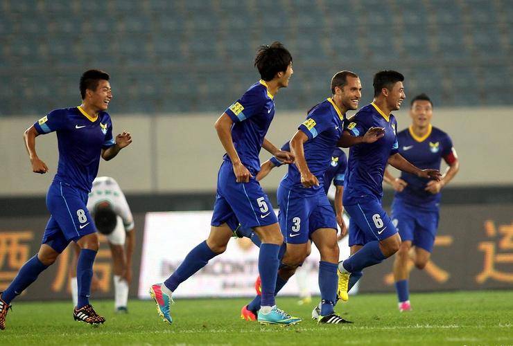 亚博体育在线登录-转折点！亚特兰大调整名单，荷甲关键时刻攻防权衡，底气十足，细节决定成败