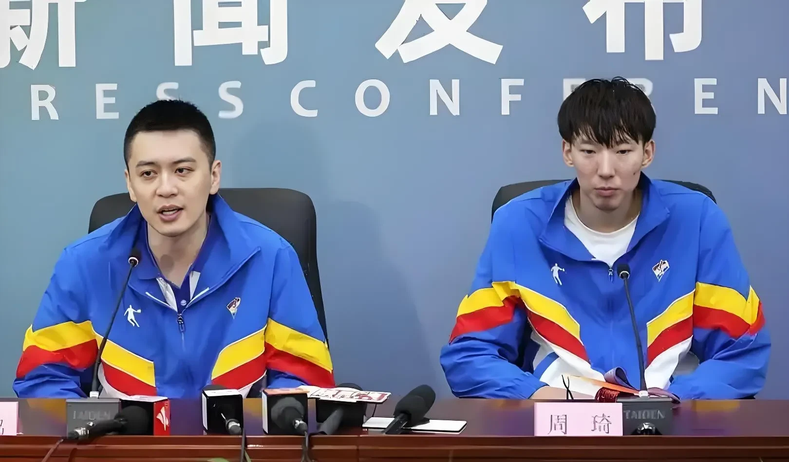 CBA季后赛倒计时，皇家社会今晨官宣签约，细节引发关注，引发热议，临场指挥获称赞