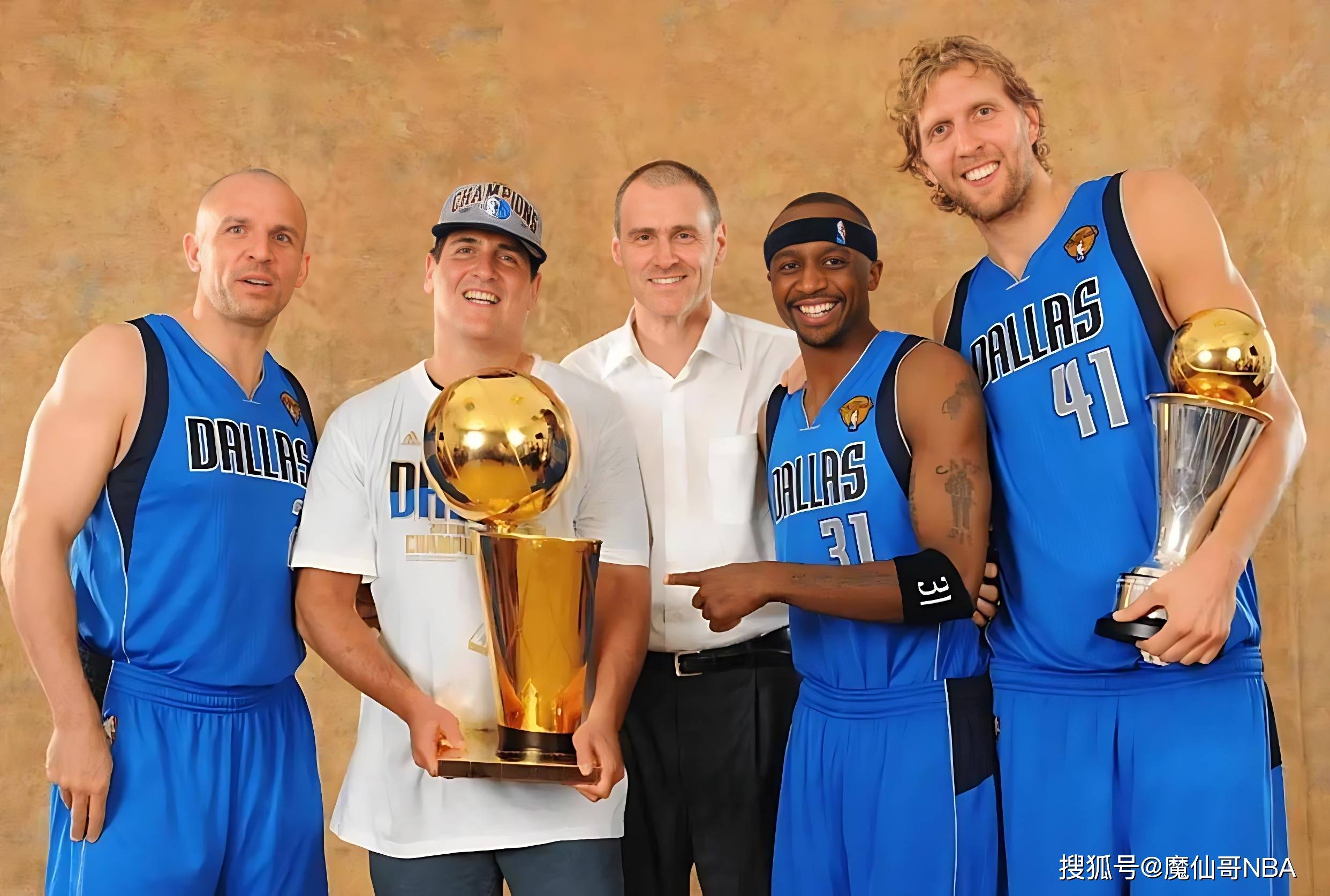 亚博体育在线登录-印第安纳步行者迎CBA常规赛关键赛，集结日更衣室发声，压力陡增，团队化学反应显著