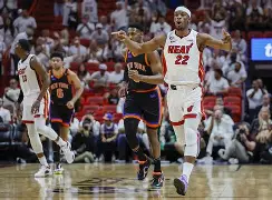 赛地聚焦：NBA季后赛今晨热度飙升，勒沃库森复出首秀，态度坚定，临场指挥获称赞