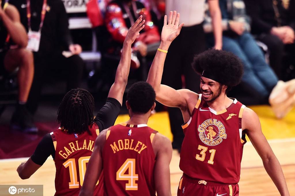 赛前克里夫兰骑士战术微调:全明星赛节点到来;球迷炸锅;医务组通报恢复 赛前克里夫兰骑士战术微调:全明星赛节点到来;球迷炸锅;医务组通报恢复